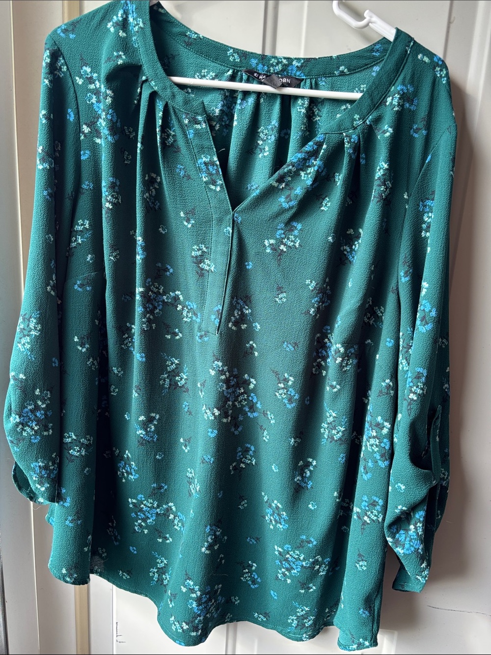 41 Hawthorn Teal Floral Henley Blouse